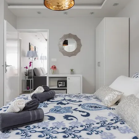 Apartment Luxury Apartman Bosse *